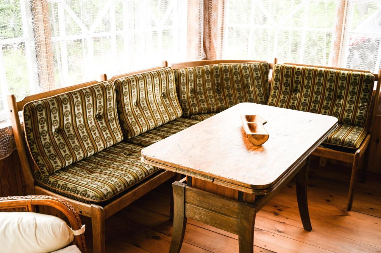 Villa Idilliska Latgaliesu Lauku Maja Ar Melno Pirti à Aglona Extérieur photo